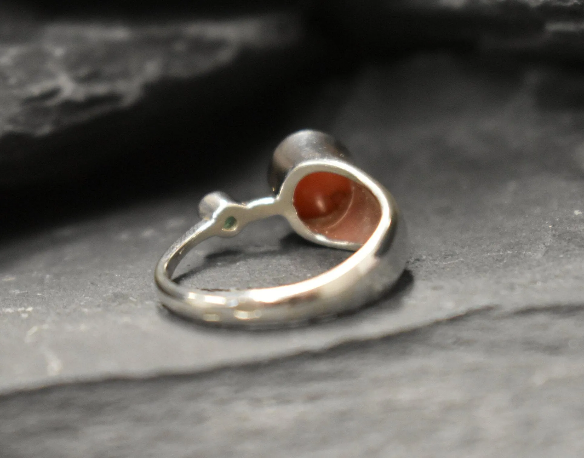 Red Coral Ring - Natural Emerald Ring - Red Green Vintage Ring