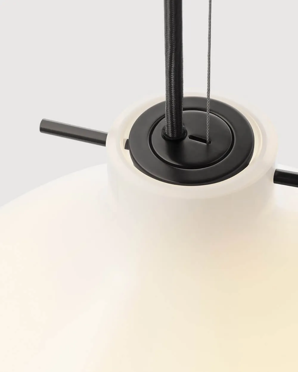 Repose Pendant